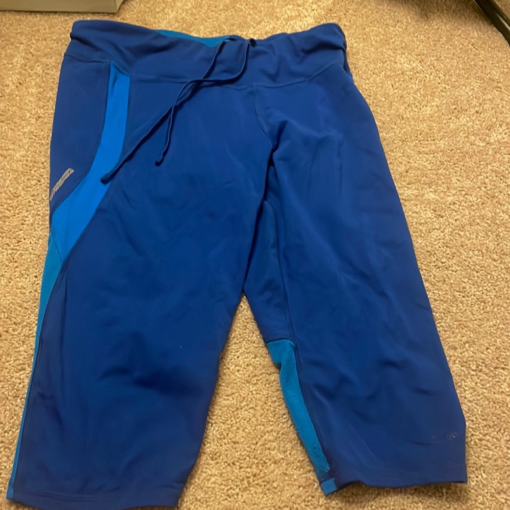Champion mesh blue capri leggings